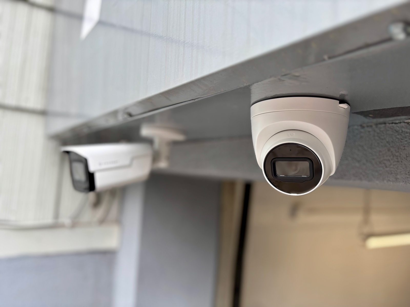 4K commercial security camera installation in New York with Synology Surveillance Station.